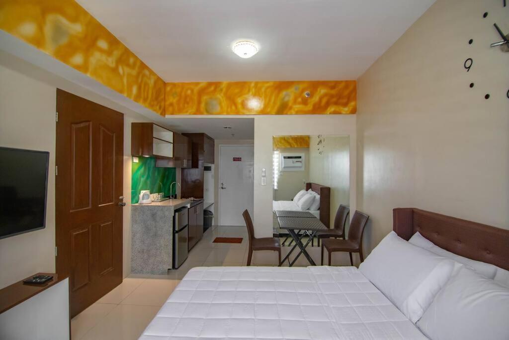 1822 Deluxe Twin - Migas Haven At Sunvida Tower Apartment Cebu Luaran gambar